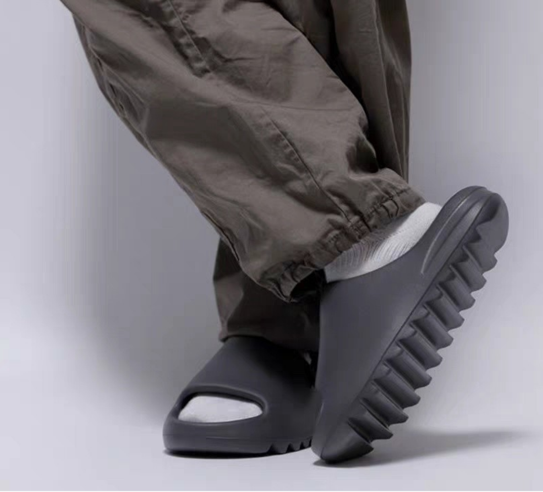 Waders - Summer Women Slippers Men Sandals Casual